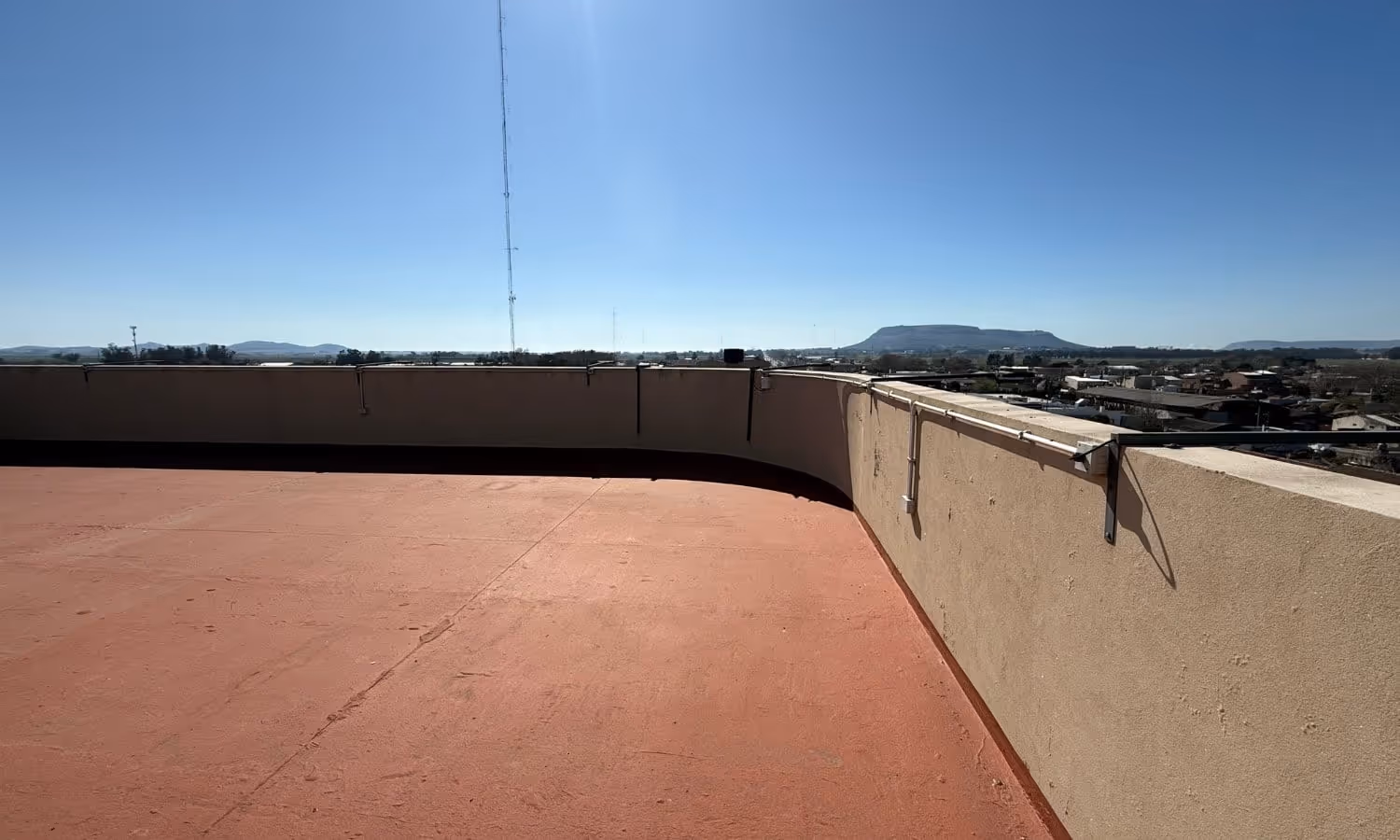 Oficina en alquiler en Balcarce — foto 9