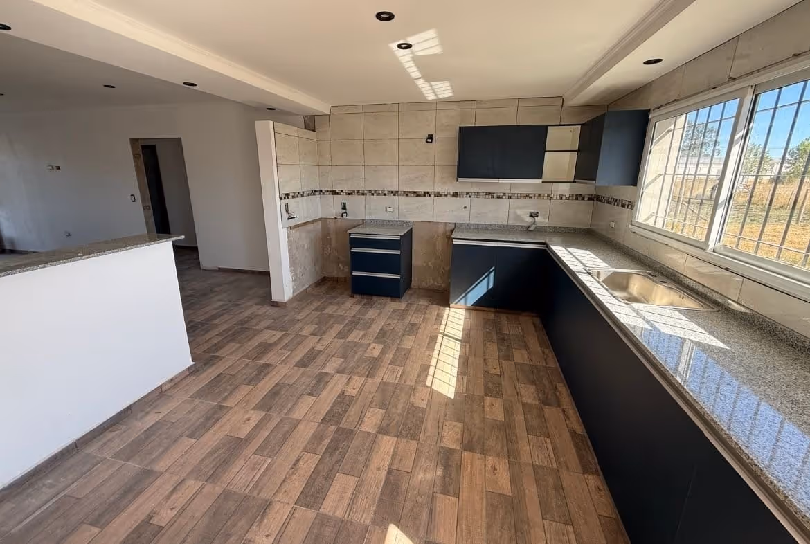 Casa en venta en Balcarce — foto 2