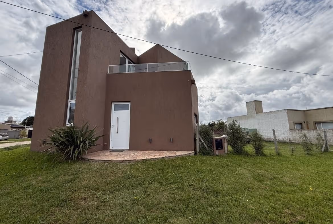 Casa en venta en Balcarce — foto 10